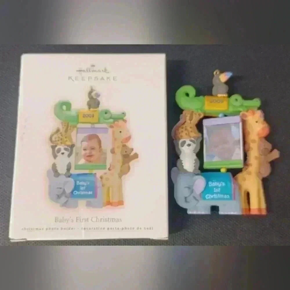 Hallmark Keepsake Baby's First Christmas 2009  Tree Photo Ornament